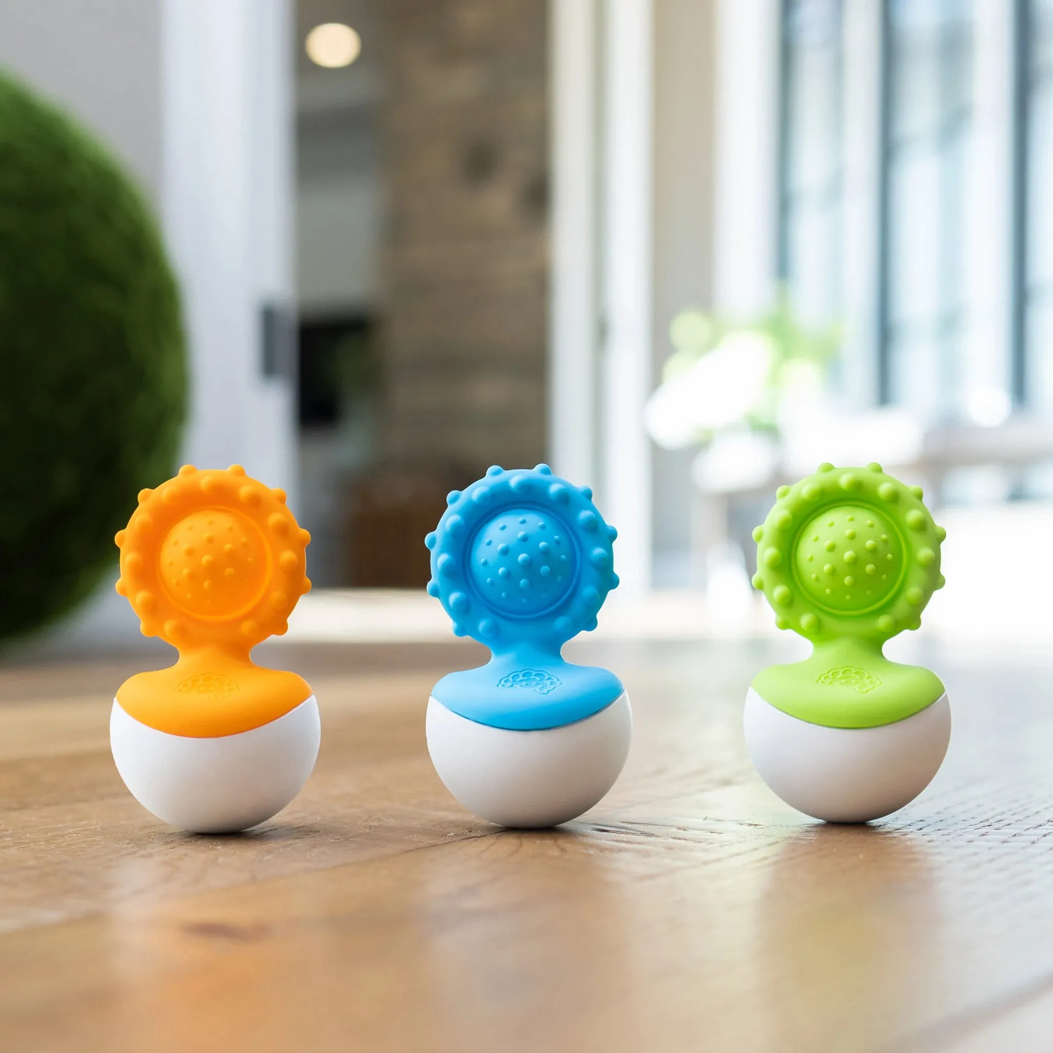 Fat Brain Toy Co. Dimpl Wobbl