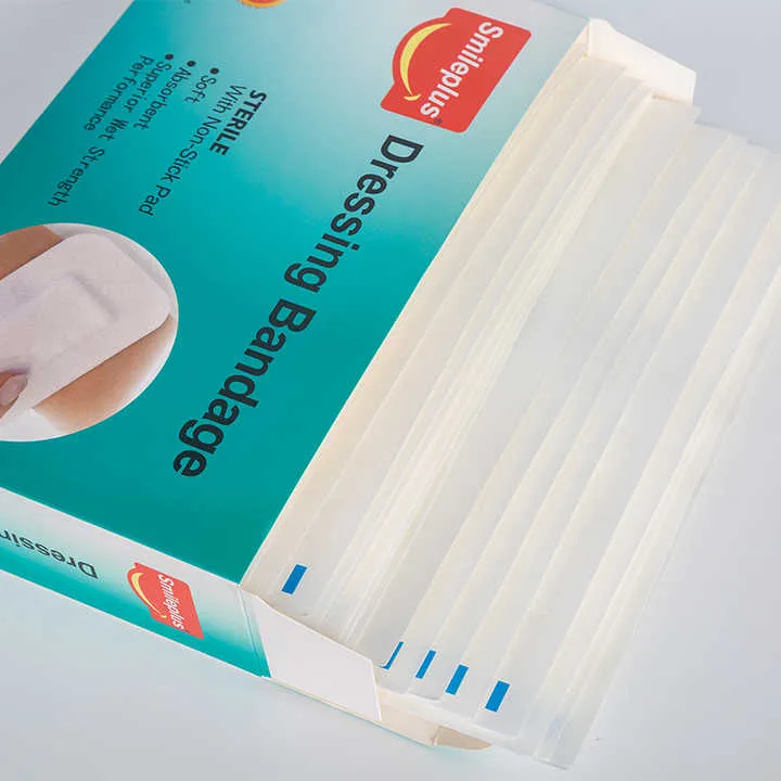 wound plasters . لصقات جروح