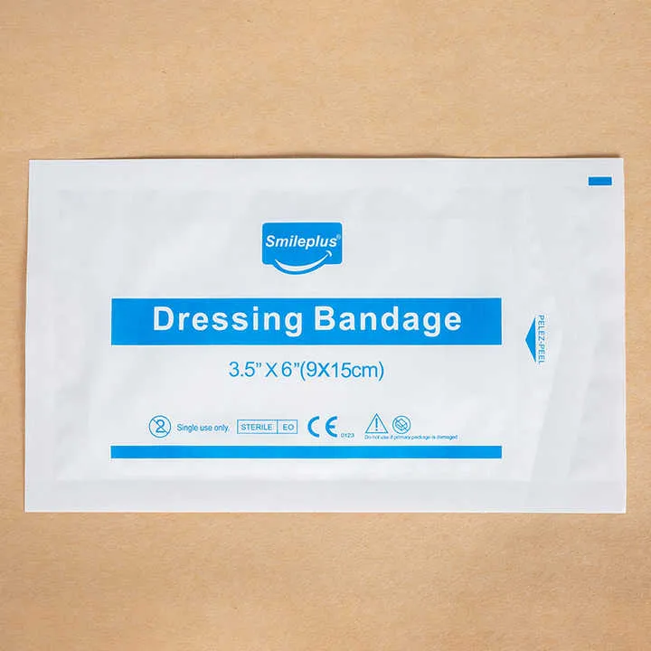 wound plasters . لصقات جروح