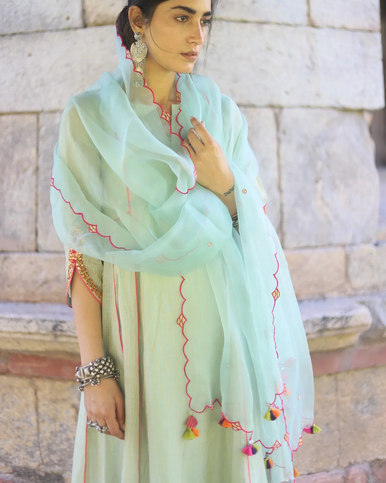 Zaynab Scallop patch Dupatta